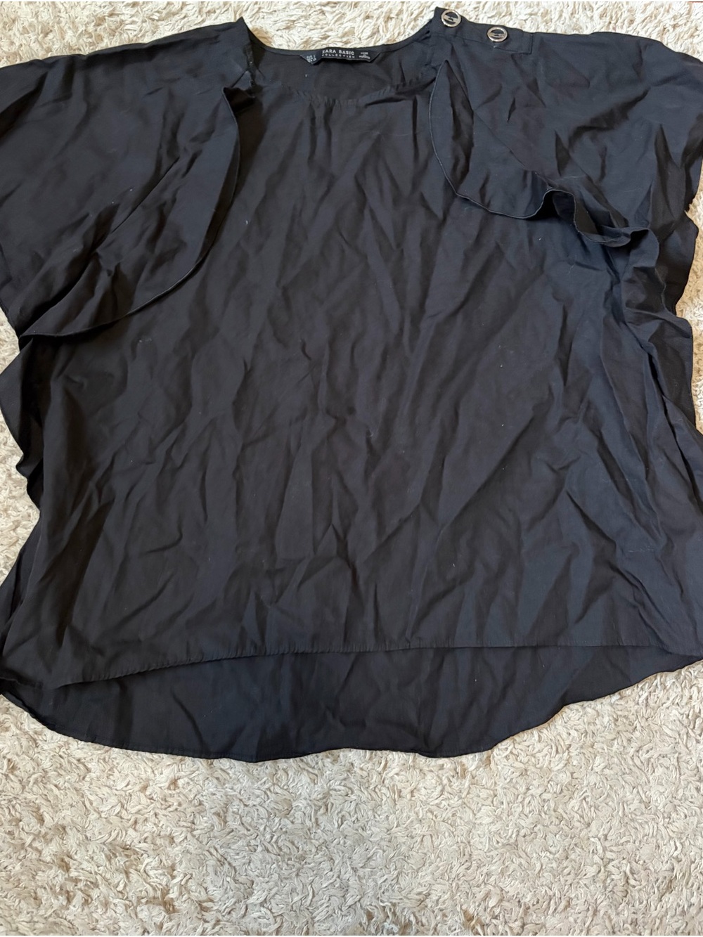 Zara Black Short-Sleeve Button-Accent Blouse